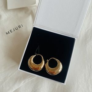Mejuri Sculptural Hoops